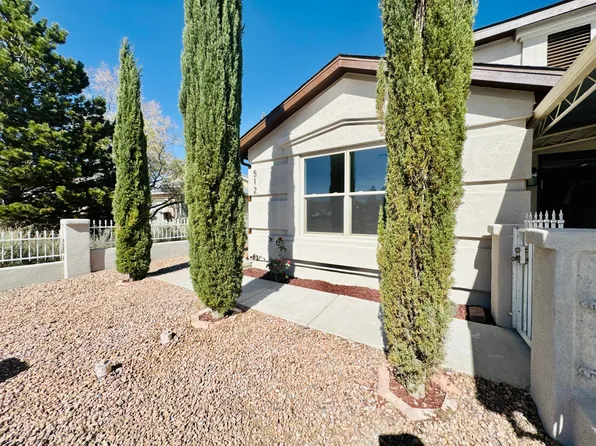 512 Spinnaker Dr NW, Albuquerque, NM 87121