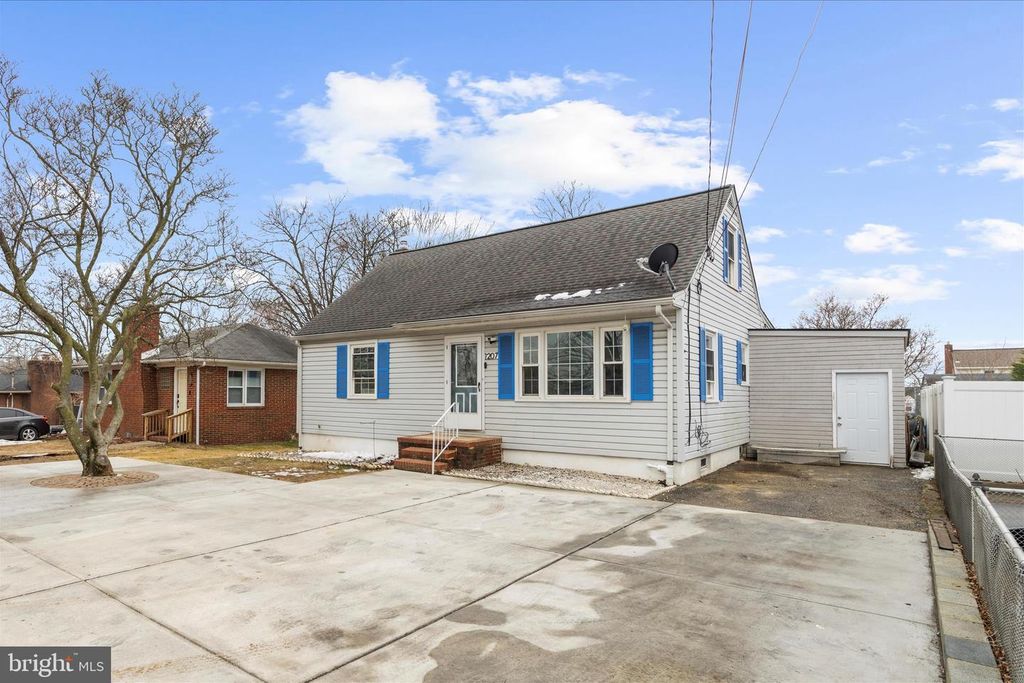 1207 Lorraine Ave, Rosedale, MD 21237