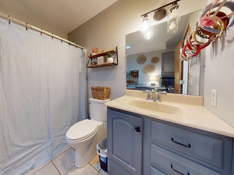 1719 Green Meadows Cir — Photo 11