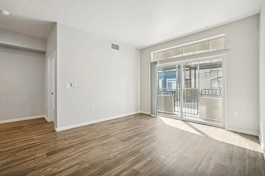 Altitude on Fifth — Photo 3