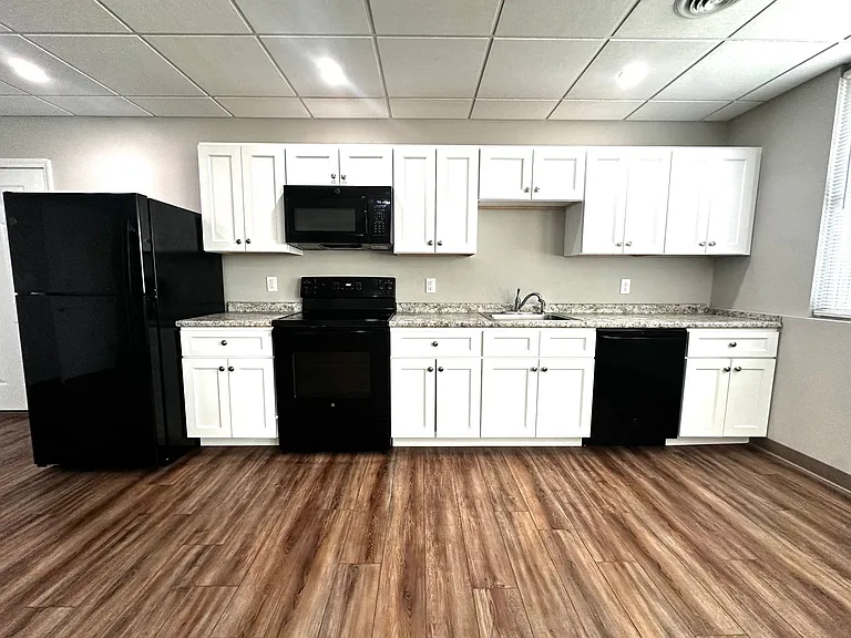 50 Church St #7 — Photo 1