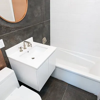 Rented by Nooklyn NYC LLC | media 9