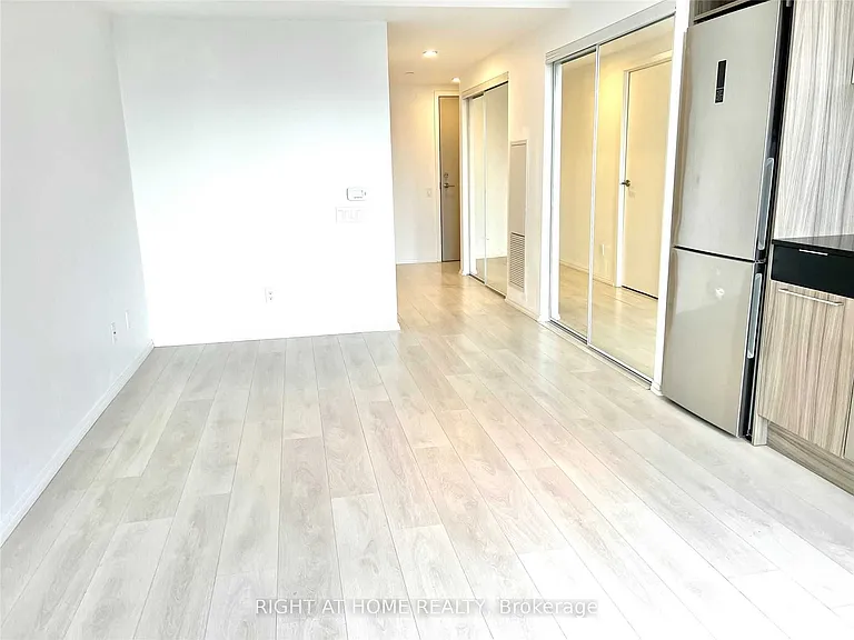 68 Shuter St NE #2711 — Photo 7
