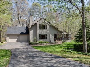 24 Karen Cir, Hebron, CT 06248