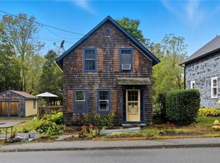 128 North Rd, South Kingstown, RI 02879