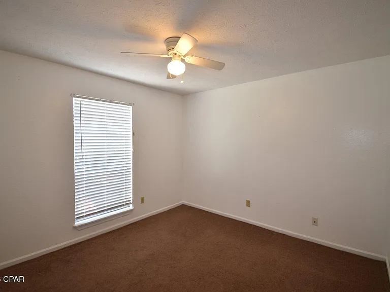 6321 Lance St — Photo 11