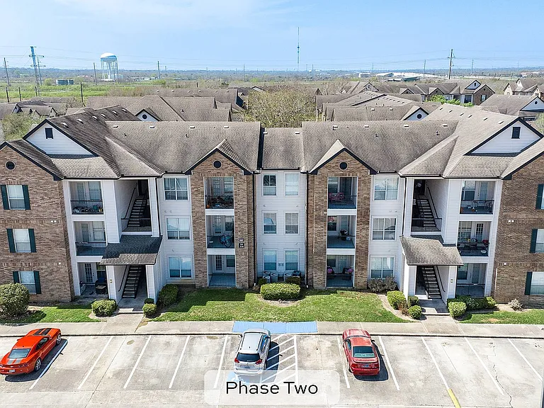 The Flats at Veranda Ridge — Photo 24