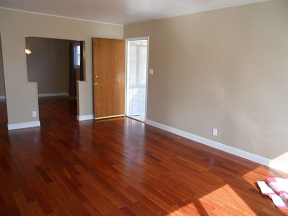 2nd image of 46 Marbly Ave