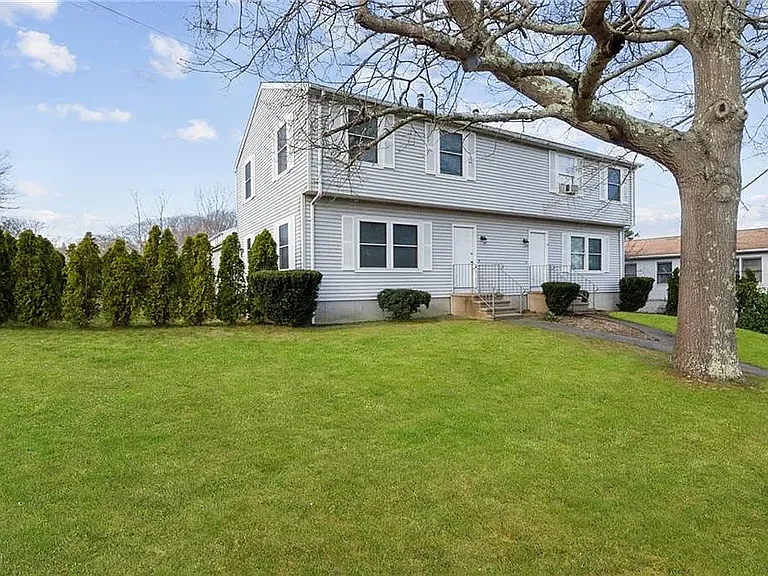 13 Spuchy Dr #A — Photo 1