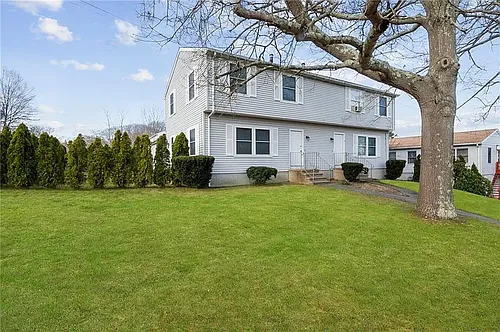 13 Spuchy Dr #A Photo 1