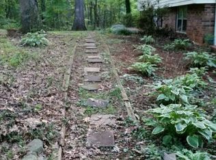 177 Sourwood Ln, Advance, NC 27006