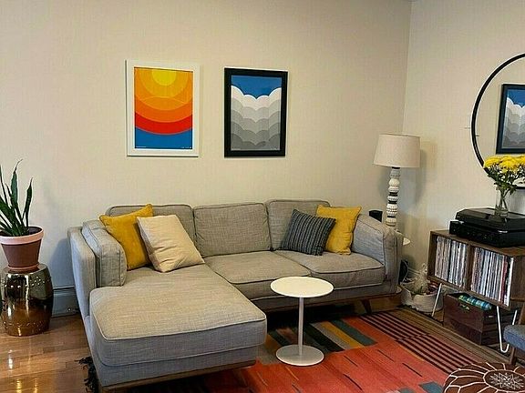 5th image of 434 Clermont Ave APT 4