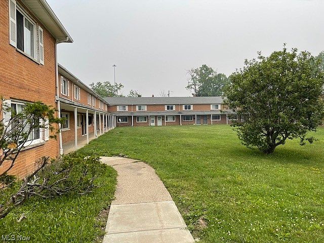 1st image of 4871 Banbury Ct #E-22
