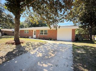 6 Chelsea Dr NW, Fort Walton Beach, FL 32547