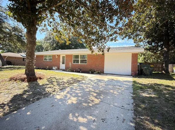 6 Chelsea Dr NW, Fort Walton Beach, FL 32547