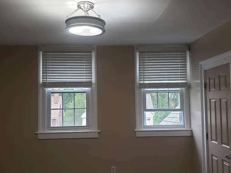 17-19 Mahl Ave #3 — Photo 26
