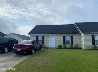 1005 Masters Ln #A, Greenville, NC 27834