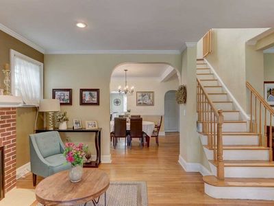 76 Cedar Ave, Rockville Centre, NY, 11570