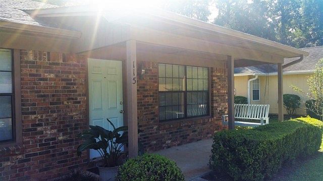 1st image of 115 Dawn Lauren Ln