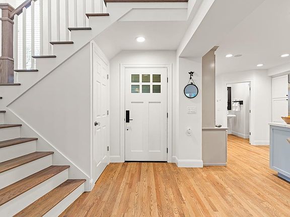 5th image of 16979 Roberts Rd Unit 7