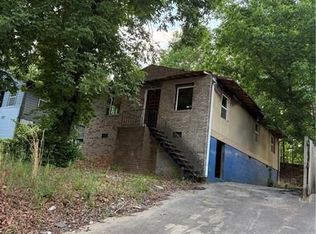 1192 Wedgewood Dr NW, Atlanta, GA 30318