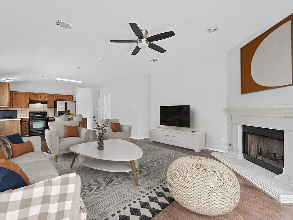 15509 Ozone Pl