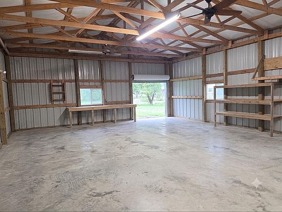3rd image of 150 County Road 2359