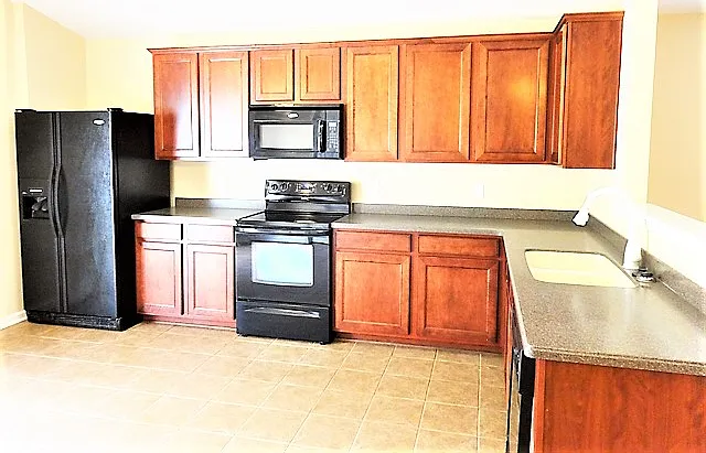 36 Shadow Moss Dr — Photo 3