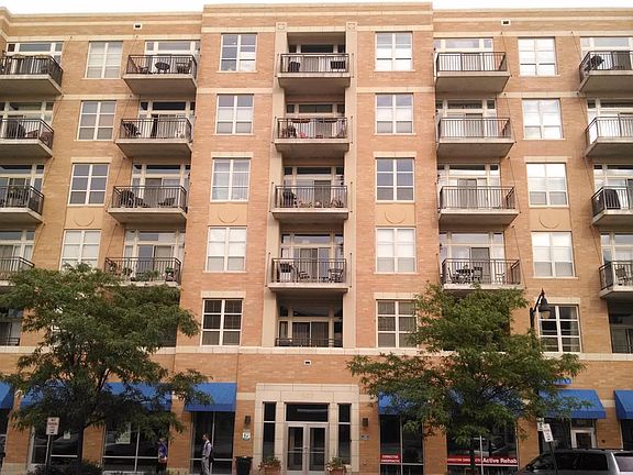 3rd image of 647 Metropolitan Way Unit 402