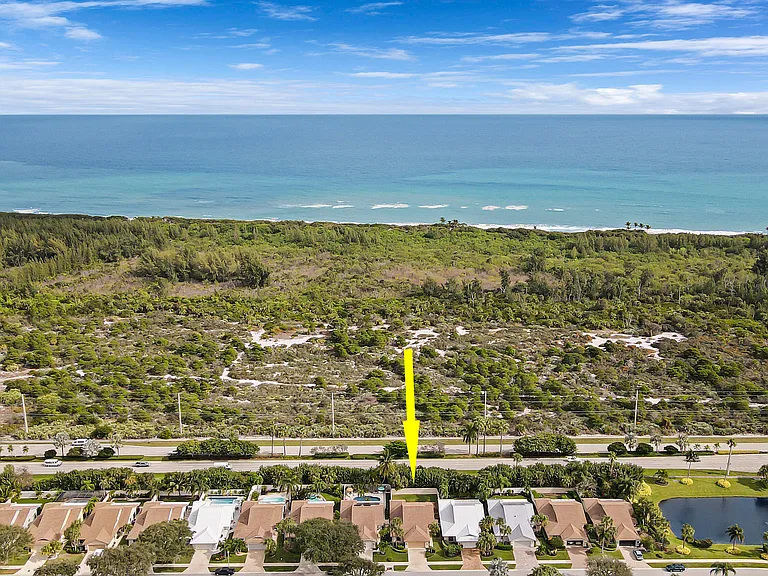 111 Seashore Dr — Photo 27