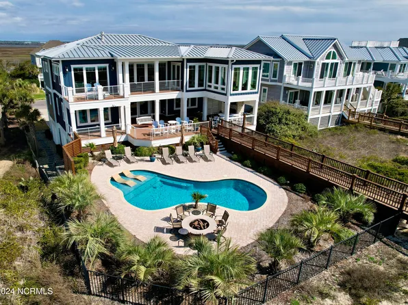 511 Caswell Beach Road, Caswell Beach, NC 28465