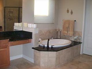 5th image of 11439 N 124th Way