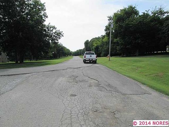 3rd image of 1494 Deer Run Dr