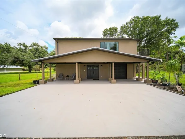 5961 Pangola Rd, Fort Myers, FL 33905