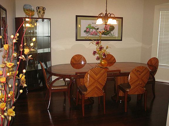 Formal dining