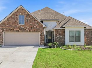 14264 Impala Run Ct, Denham Springs, LA 70726