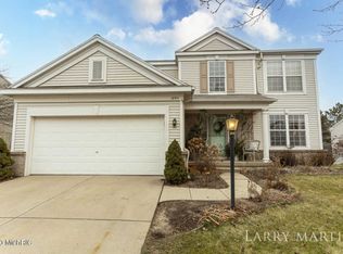 1895 Hollow Creek Dr SE, Caledonia, MI 49316