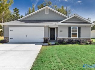 110 Syd Rd, Owens Cross Roads, AL 35763