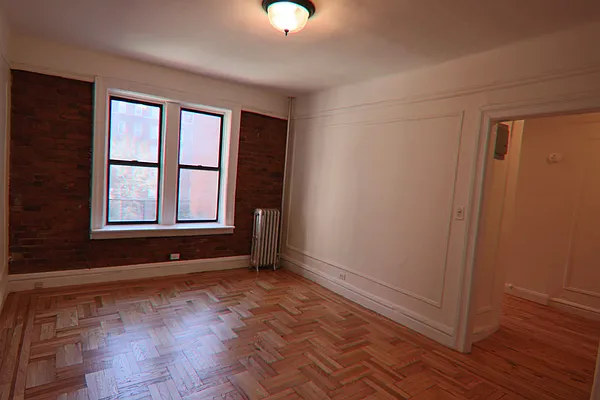 Rented by PMG Real Estate  | media 18