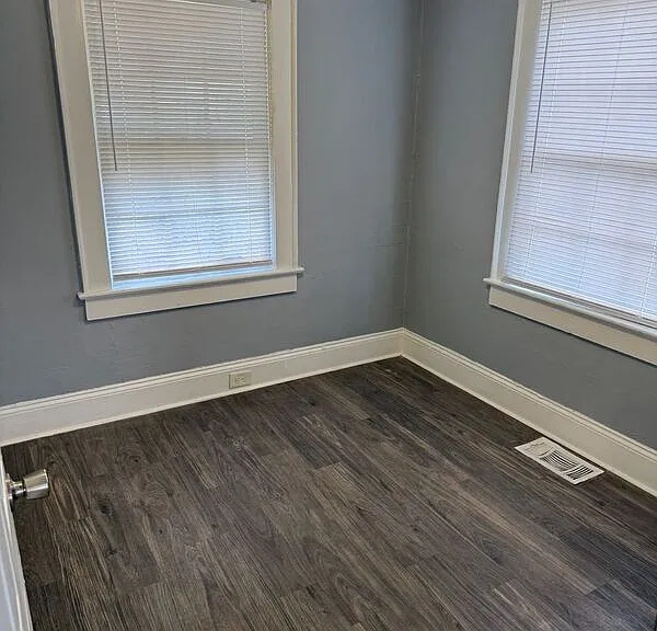 1127 West Blvd — Photo 3