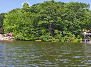 4 Maine St, Jefferson Twp., NJ 07849