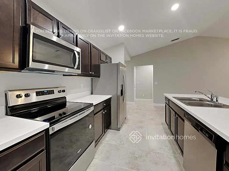540 Fitchburg St SW — Photo 8