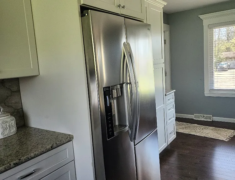 3122 Elmwood Dr — Photo 8