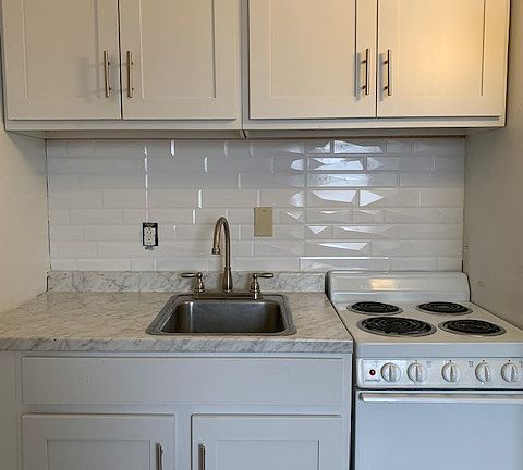 2nd image of 1414 N 2nd St #4