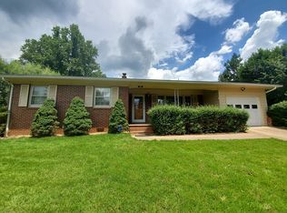 59 Peach Dr, Marion, NC 28752