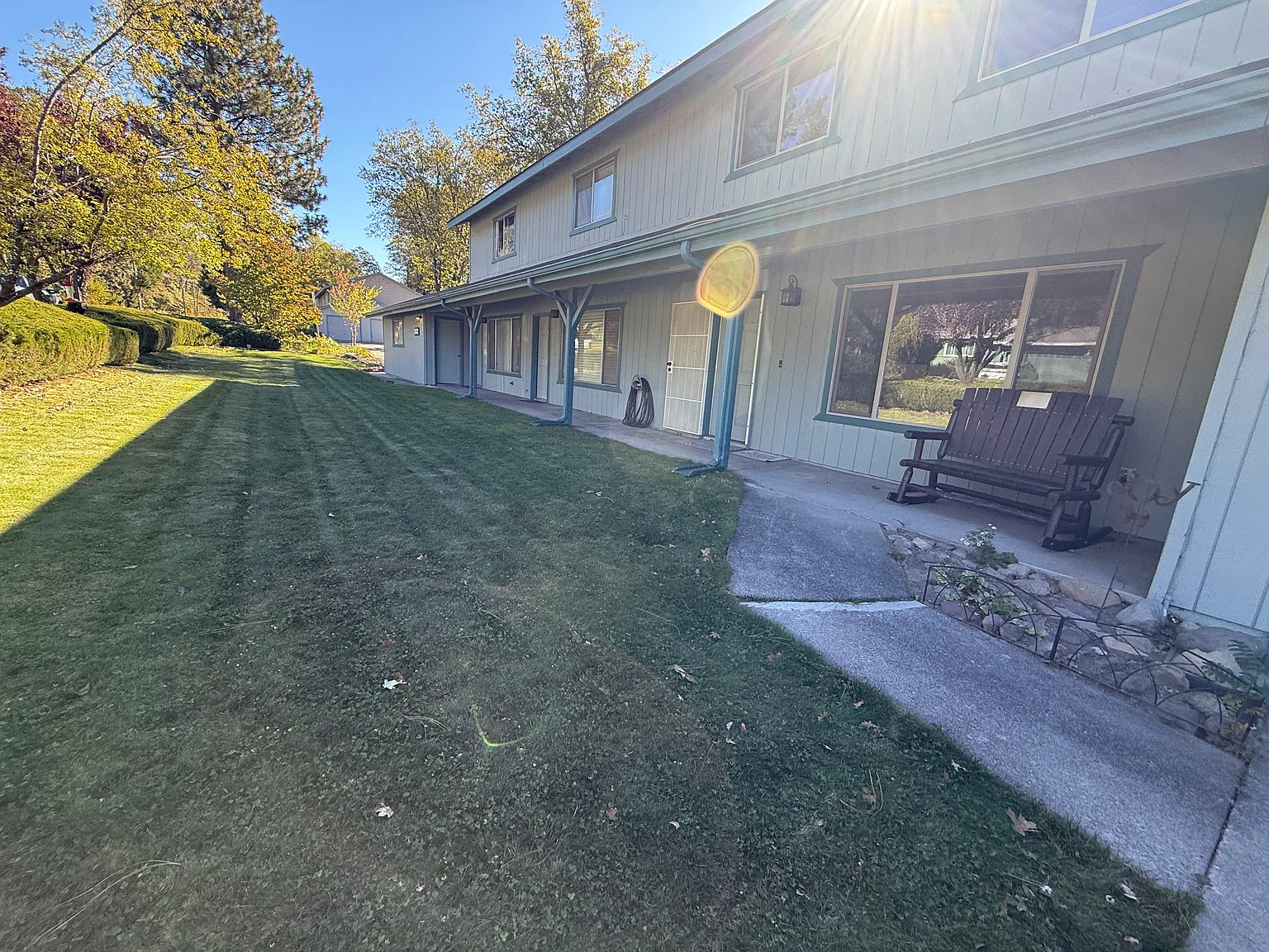 2/1.5 in Mt. Shasta Estates — Photo 1
