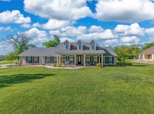 9833 Chelsea Dr, Iola, TX 77861