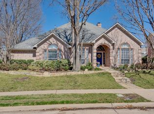 806 Pelican Ln, Coppell, TX 75019