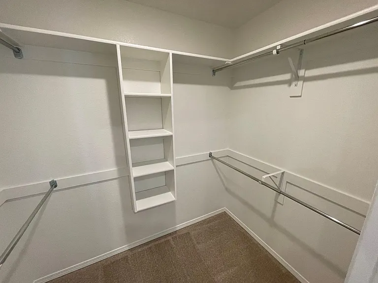 Royal Ridge Holdings — Photo 11