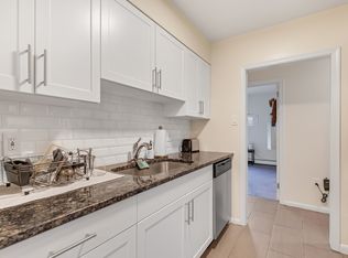 204 Spruce St #C-11, Doylestown, PA 18901